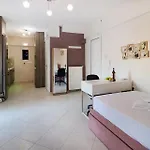 Olia With Private Pool Vilă *
