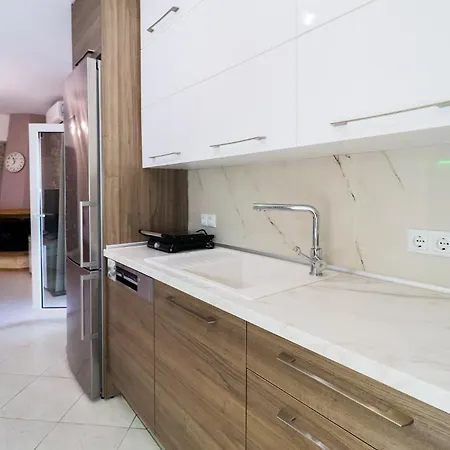 Olia With Private Pool ヴィラ ペフコホリ