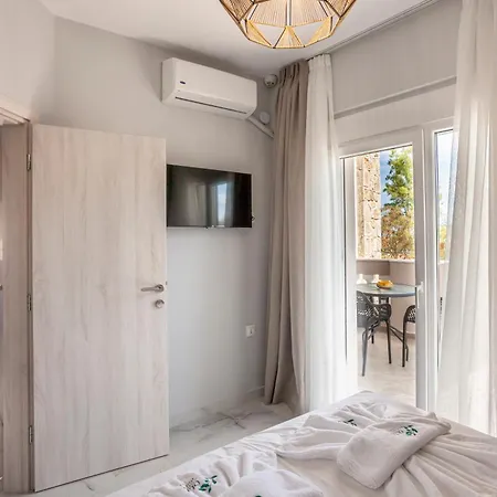 Olia With Private Pool Villa