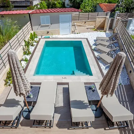 Olia With Private Pool *