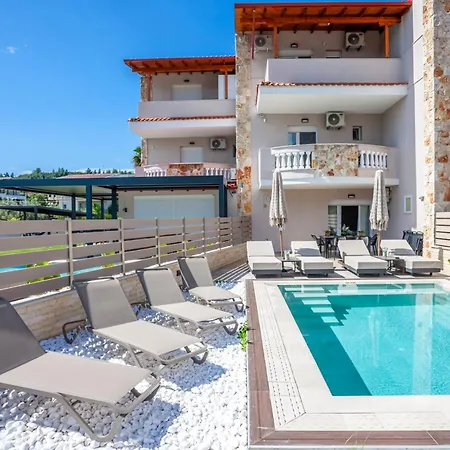Olia With Private Pool Pefkochori