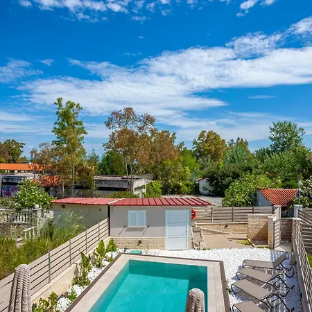 Villa Olia With Private Pool *