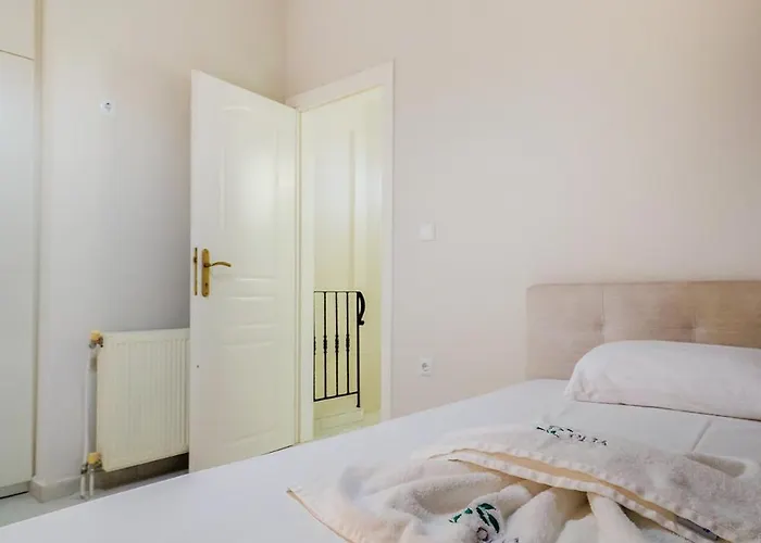 Olia With Private Pool *